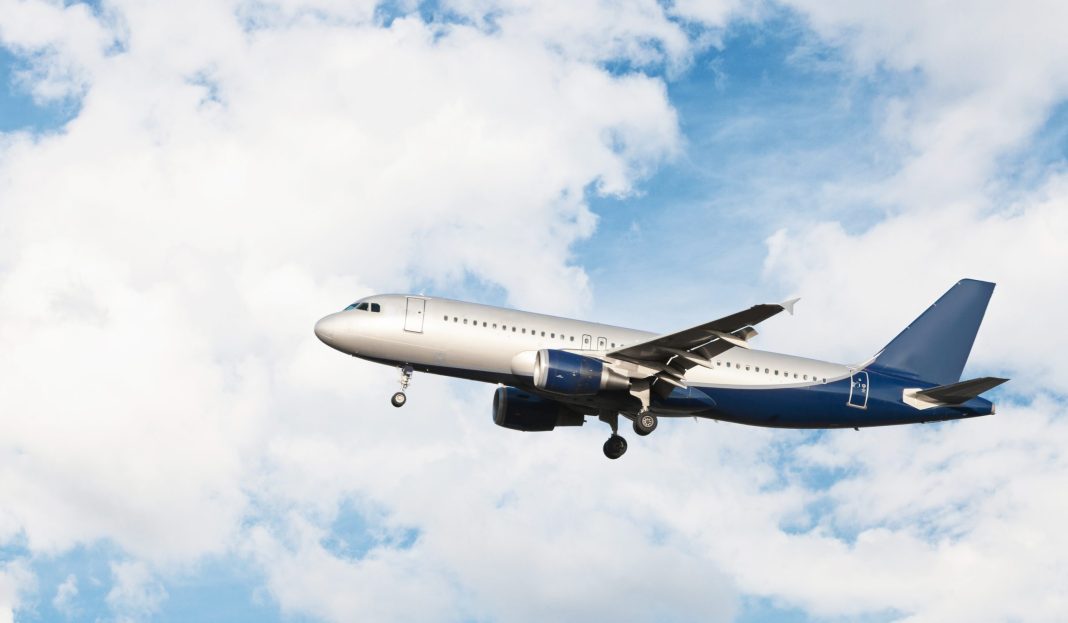 American Airlines Introduces Gift Cards for AAdvantage Members