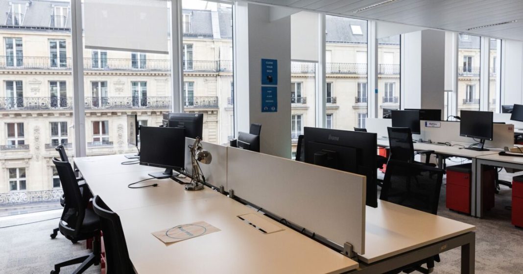 Office loan woes bite a pair of banks