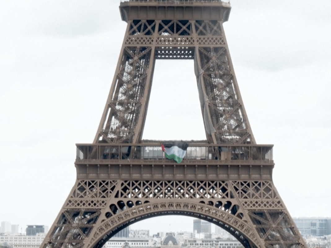 Activists hang Palestinian flag on the Eiffel Tower for Nakba Day | Protests