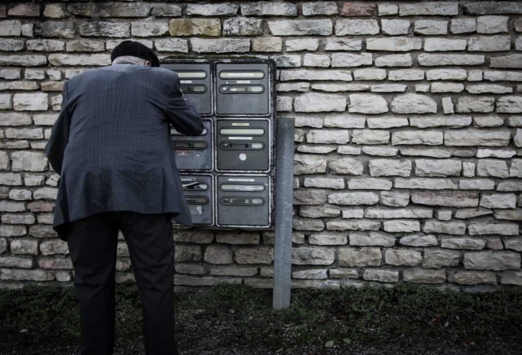As Digital Fraud Booms, AARP Warns of Continued Analog Threats