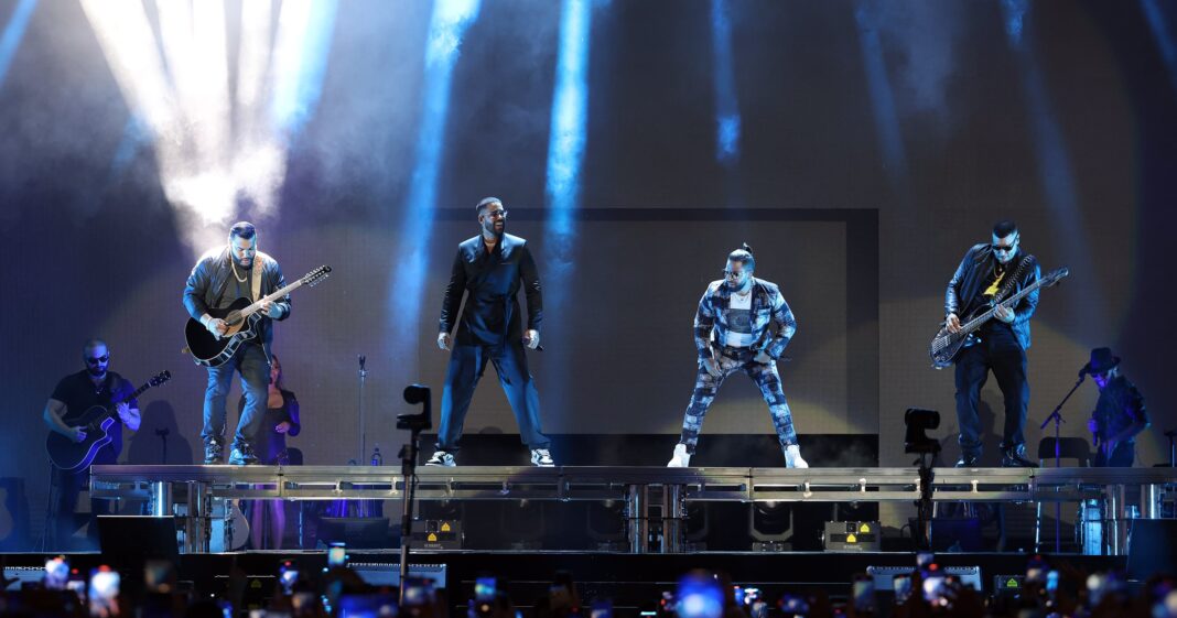 Aventura's Reunion Tour Captures Bachata's Evolution