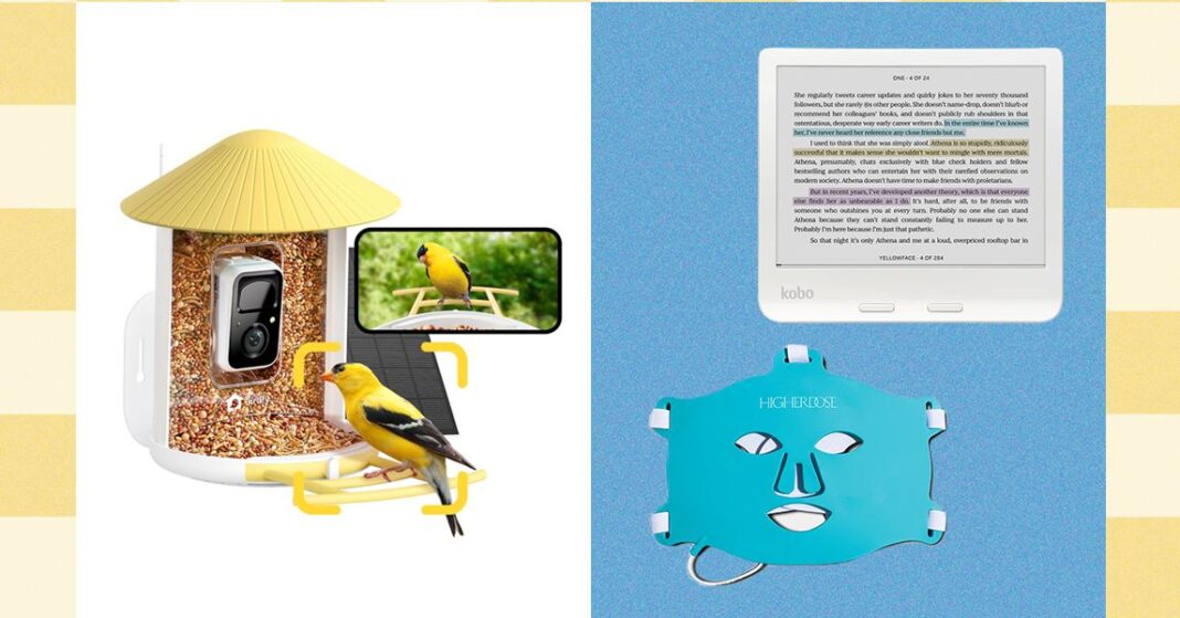 Best Gifts for Mom (2026): E-Readers, Digital Wall Calendar, Smart Bird Feeders