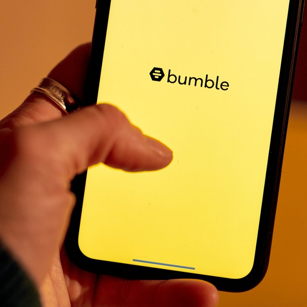 Bumble Removing Swipe Feature, Will Use AI in New Launch