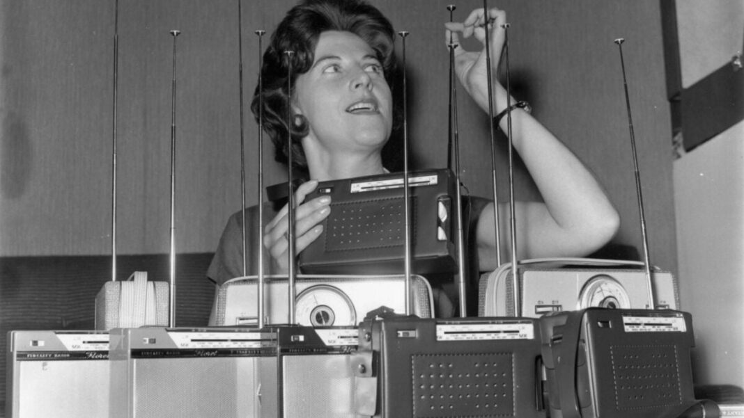 CBS Radio News Goes Silent, and Public-Interest Media Fades With It