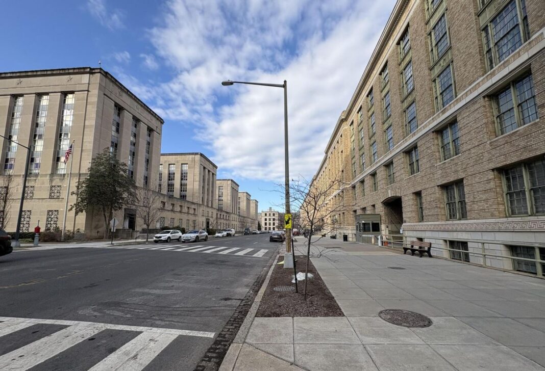 Concerns Mount As Feds Sell Huge D.C. Buildings Without Plan For Future