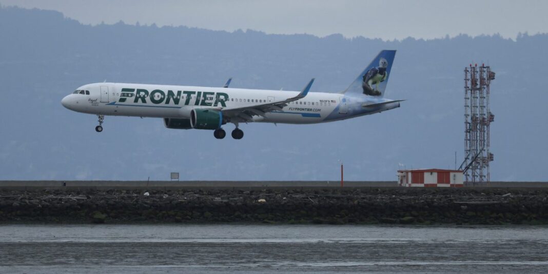 Frontier swoops in after Spirit fails while rivals cut capacity