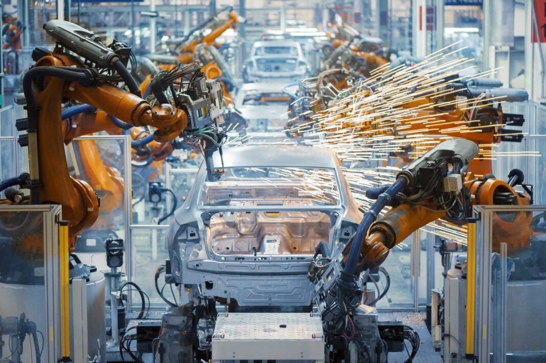 Industrial production rose 0.7% in April