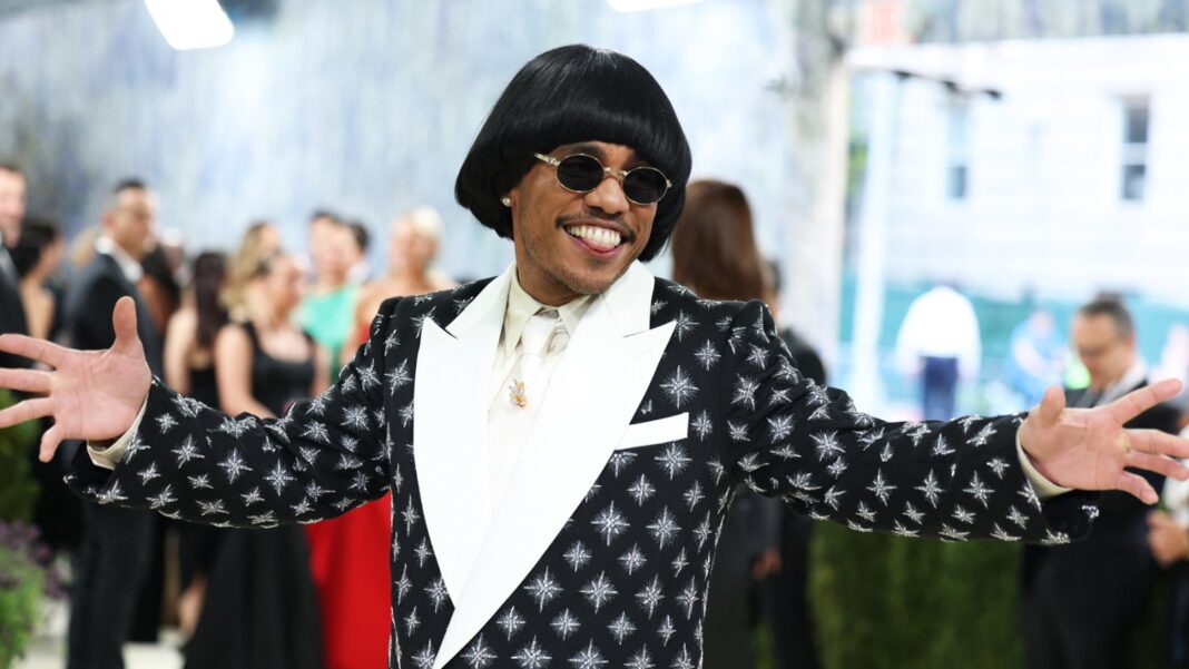'K-Pops!' Soundtrack, Silk Sonic, Bruno Mars
