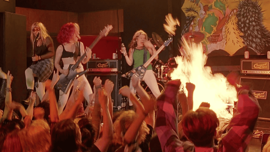 Kathleen Turner's Extremely R-Rated Comedy Slasher Is An Earlier, Raunchier Scream
