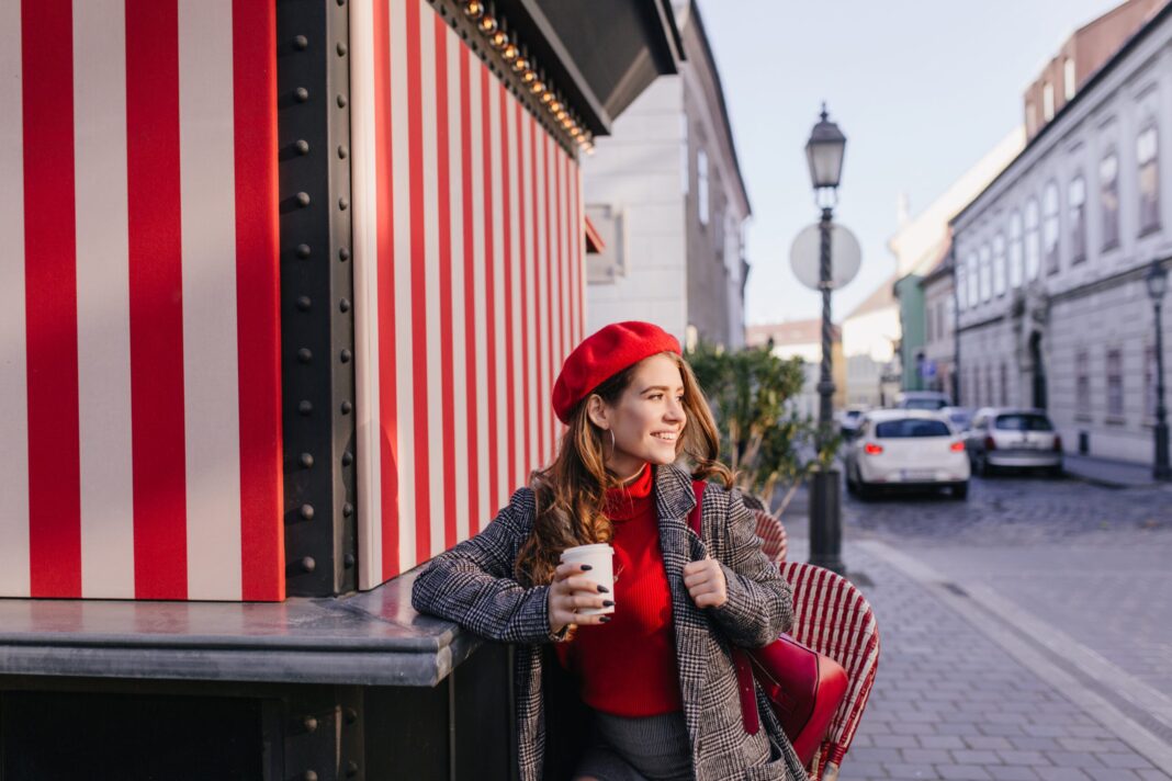 Mobile Payments Stall as Switzerland Clings to Cash and Debit