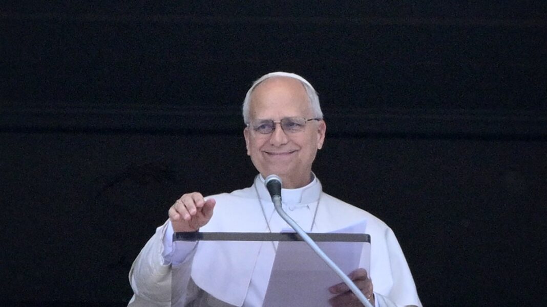 On World Press Freedom Day, Pope honours journalists killed in war zones | Freedom of the Press News