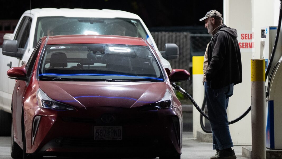 Oregon voters reject Democrats’ gas tax increase as Iran war causes prices to soar