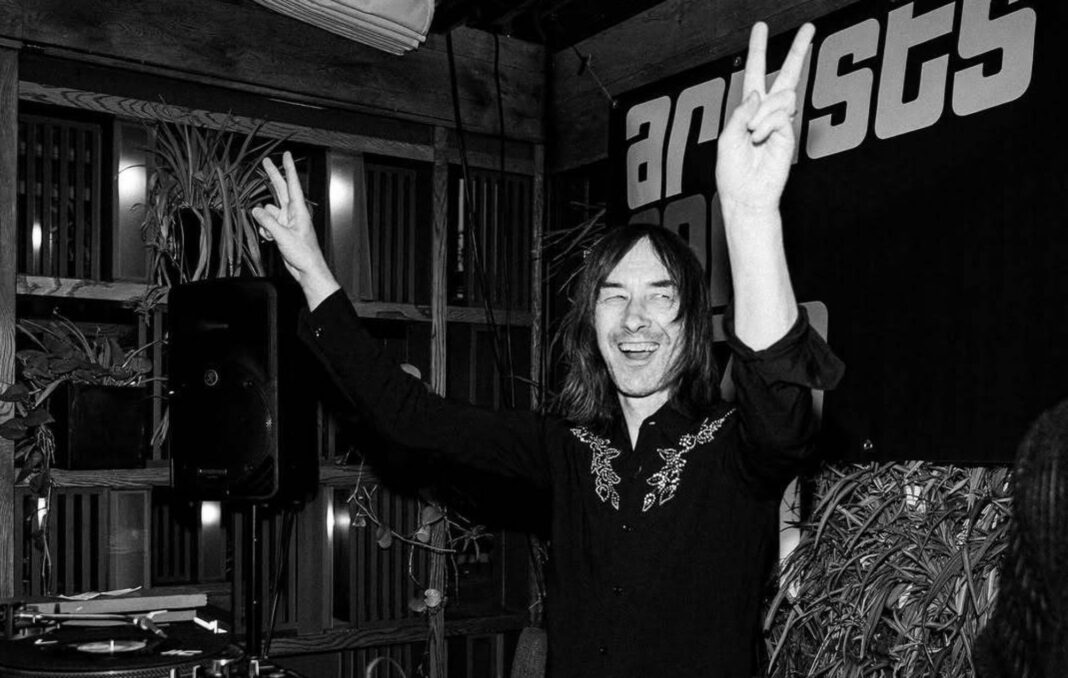 Paul Weller, Madness, Primal Scream's Bobby Gillespie, Sex Pistols' Glen Matlock and loads more for London Artists for Gaza fundraiser gig