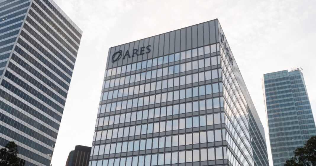 Private Credit Giants Try to Reassure Investors on AI Risks