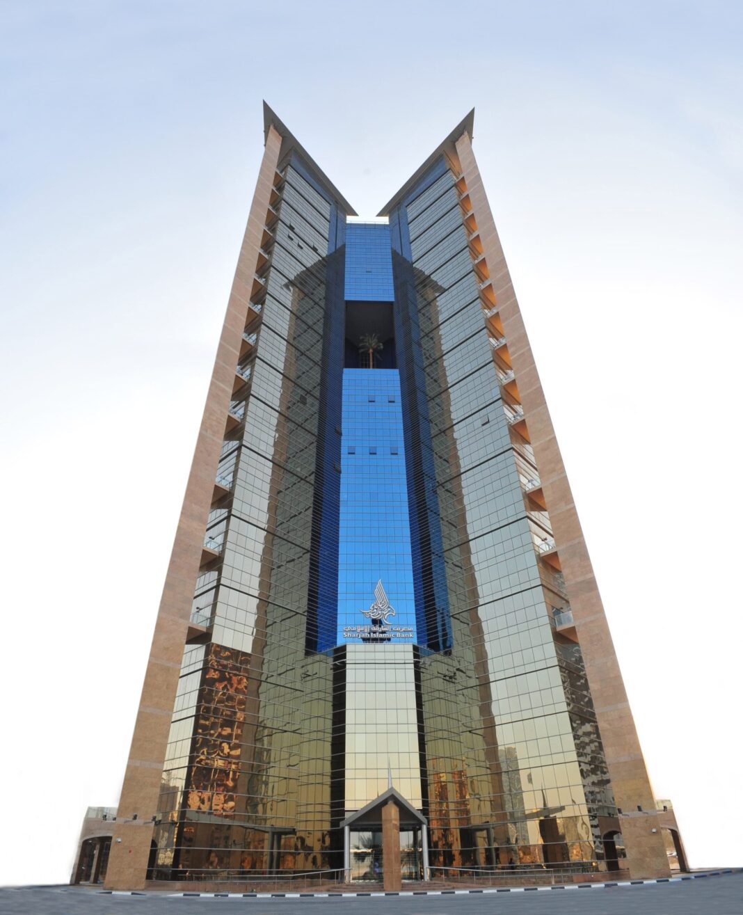 SIB Completes Landmark Capital Raise with AED 8.3billion in Subscriptions