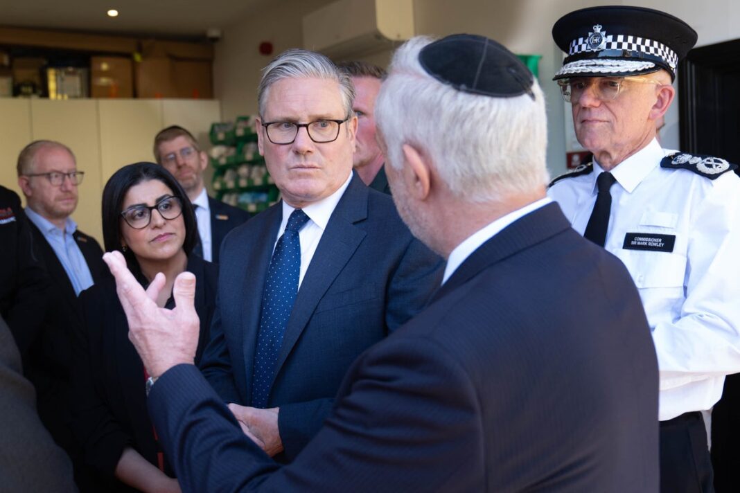 Starmer urges ban on some protests in antisemitism crackdown