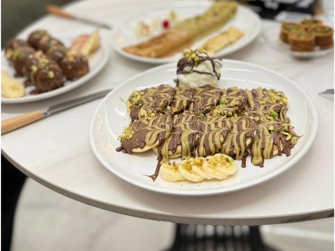 The dark side of Gaza’s new fancy cafes and restaurants | Israel-Palestine conflict